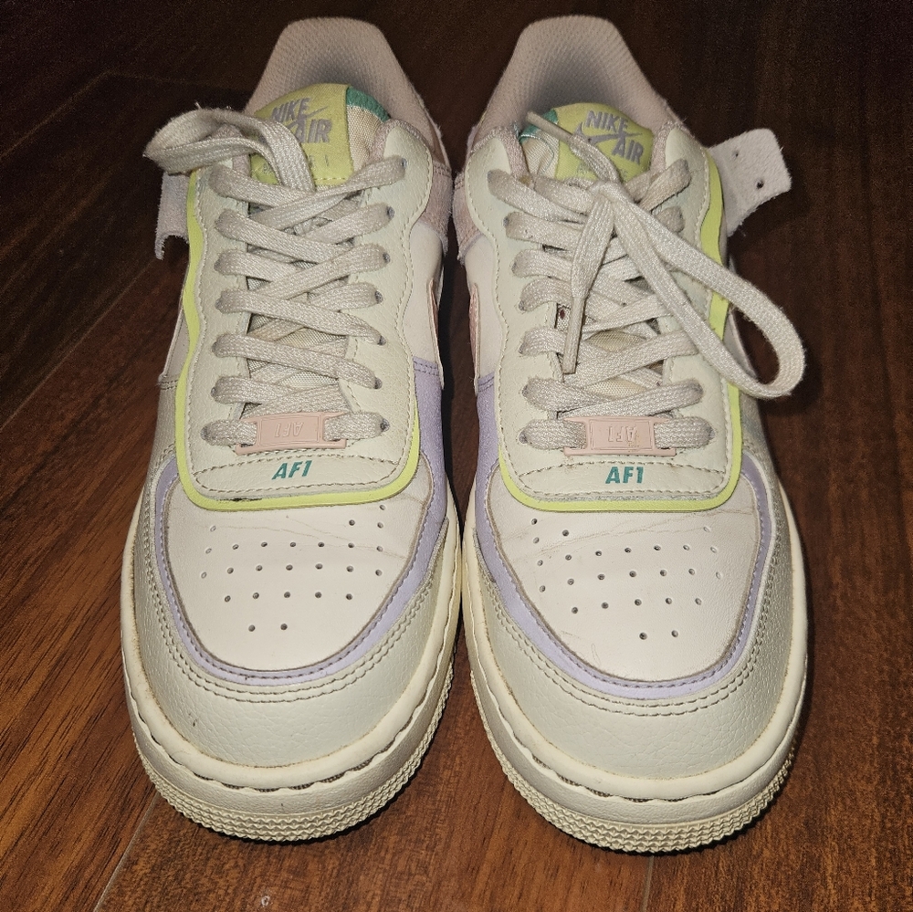 Nike pastel forces